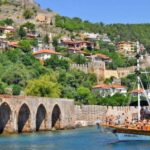 Alanya: Relaxing Boat Tour w/ Lunch, Without Foam Loud Music - Swimming and Snorkeling