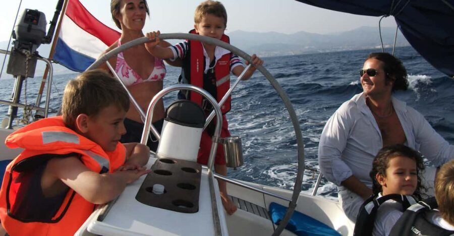 Always private 4 hour - Sail- dolphin Yacht Charter-paddle - Why We Love The Sailing & Water Activities
