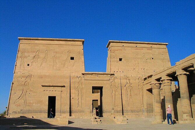 Amazing 4-Days Nile Cruise from Aswan To Luxor with sightseeing and Abu simbel - Day 1: Aswans Highlights and Cultural Beginnings