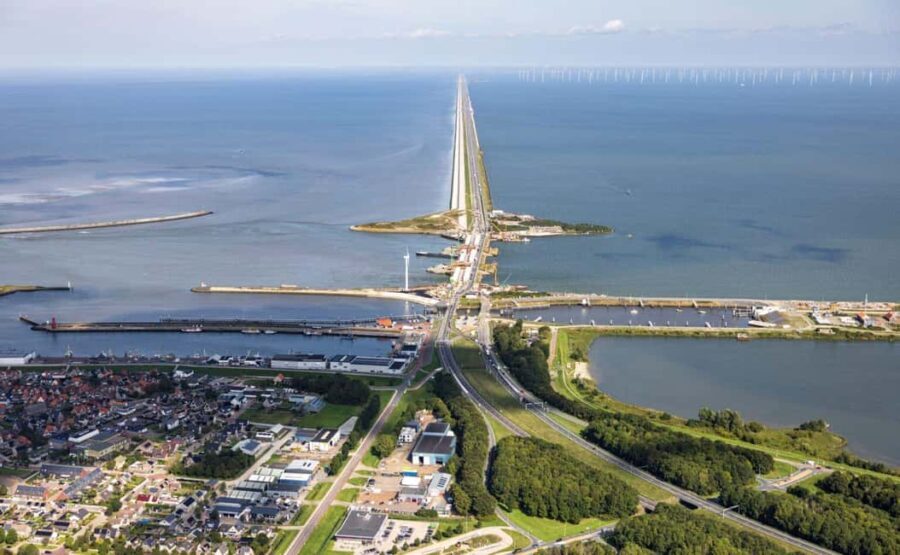 Amsterdam: Afsluitdijk & Wadden Center Museum Private Tour - The Itinerary Breakdown