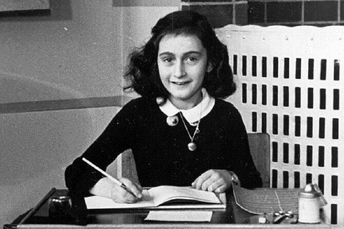 Amsterdam: Anne Frank and World War II Walking Tour (TOP RATED) - The Experience: Pros, Cons, and Practical Tips