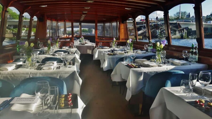 Amsterdam: High-End 3-Course Dinner Canal Cruise - Setting the Scene: What to Expect on Your Cruise
