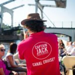 Amsterdam: History Cruise, Local Guide, Drinks & Bites - Authentic Insights from Reviewers
