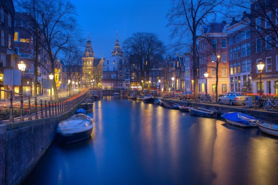 Amsterdam: Private Walking Tour with a Local - An In-Depth Look at What to Expect