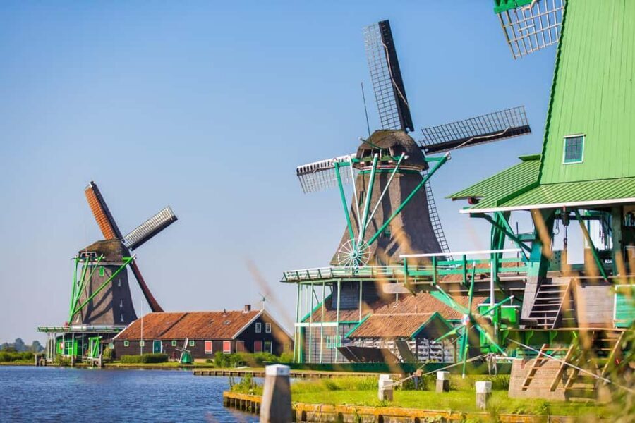 Amsterdam: Zaanse Schans, Marken, Volendam, & Edam Day Tour - Transportation and Group Size