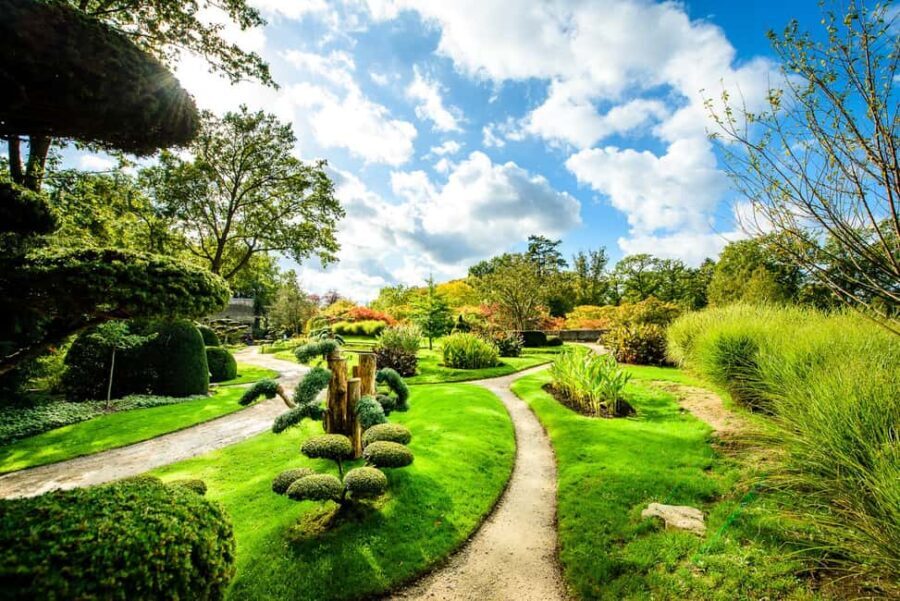 Arcen: Castle Gardens tickets - Exploring the Gardens and More