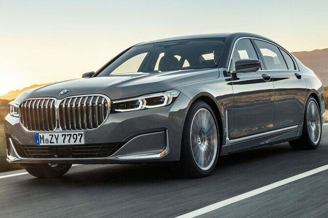 Arrival Private Transfer from Dubai Airport DWC to Dubai by car or SUV - Detailed Breakdown of the Experience