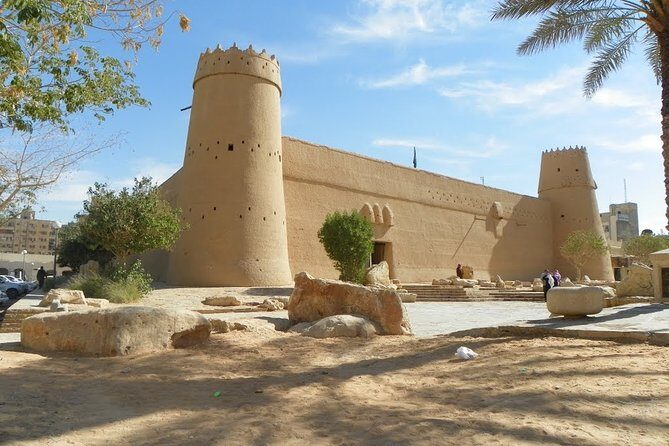 Arrival Transfer: Riyadh Airport RUH to Riyadh by Business Car - Authentic Insights from Reviews