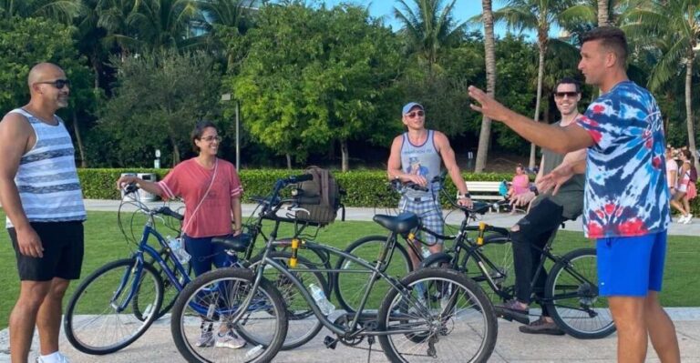Art Deco, History and Crime Bike Tour with Design Enthusiast - Who Will Love This Tour?