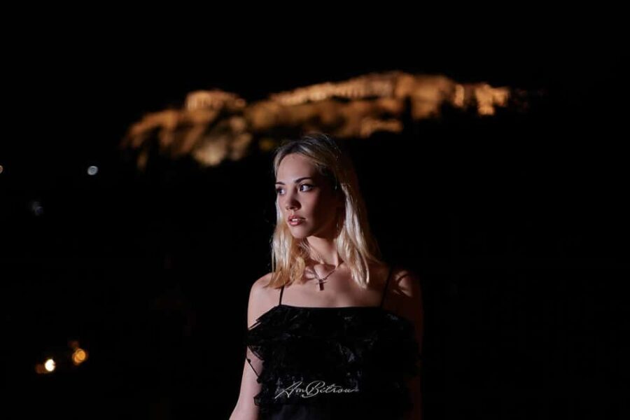 Athens Riviera Photoshoot with Optional Flying Dress Rental - Why Choose This Photoshoot?