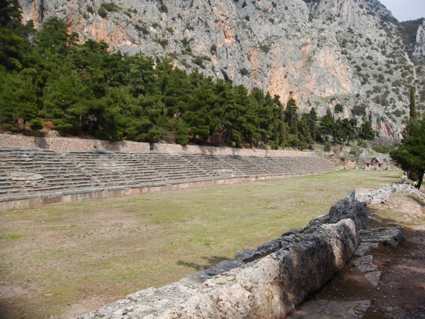 Athens: Small-Group Day Trip Tour to Delphi - Comprehensive Review of the Tour Experience