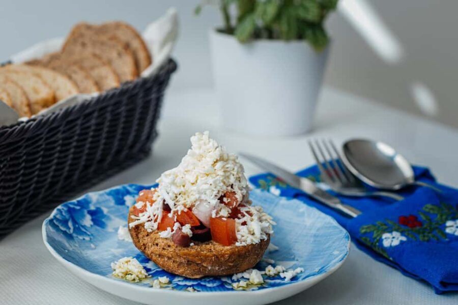 Athens: Traditional Greek Dining Experience with Local Wine - Authenticity and Cultural Insights
