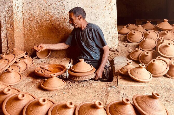 Atlas: Pottery workshop , hiking and swimming pool - What Makes This Tour Special