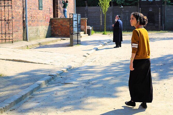 Auschwitz Birkenau: Live-Guided Tour with Transportation and Hotel Pickup - FAQs