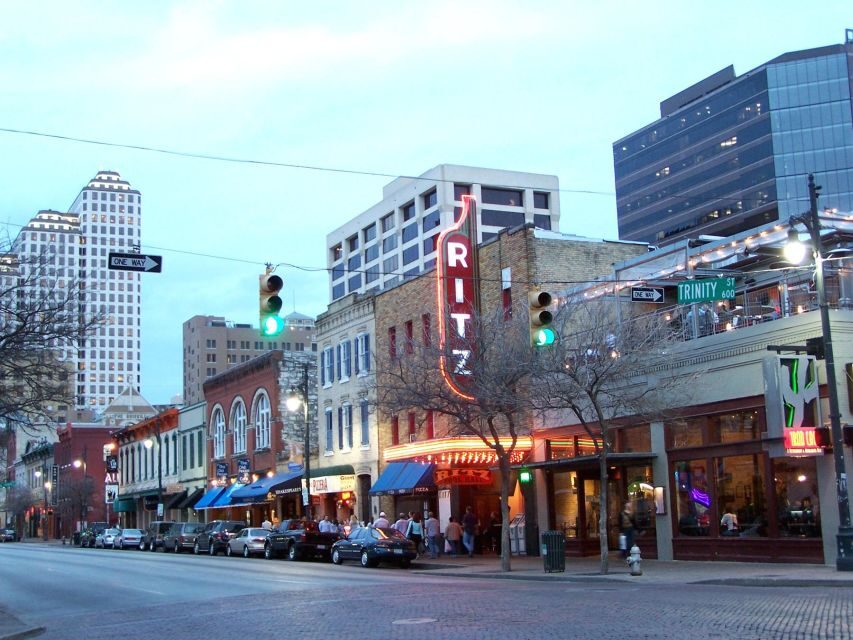 Austin: Downtown Live Music Pub Crawl - The Experience: What Makes It Stand Out