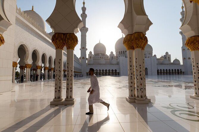 Baps Hindu Temple and Sheikh Zayed Grand Mosque Tour - Transport, Timing, and Overall Experience