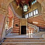 Barcelona Beyond Gaudí: Modernism, Rooftops, and Hidden Gems - Detailed Breakdown of the Itinerary