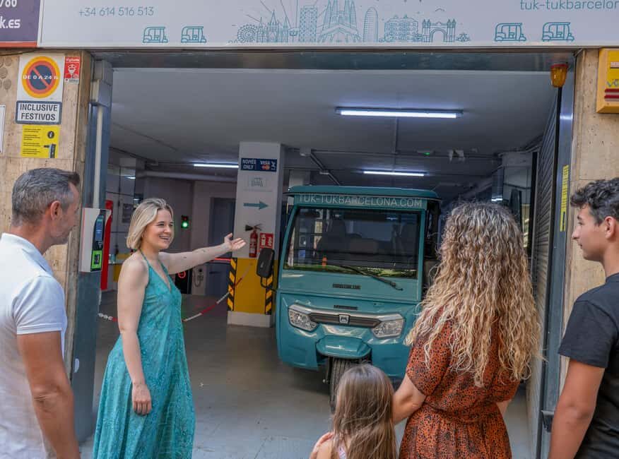 Barcelona: City Highlights Private Tuk-Tuk Tour - Practical Information: How It Works