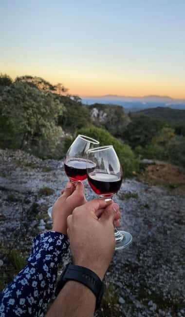 Barcelona: Montjuïc Tour with a glass of Wine - FAQ