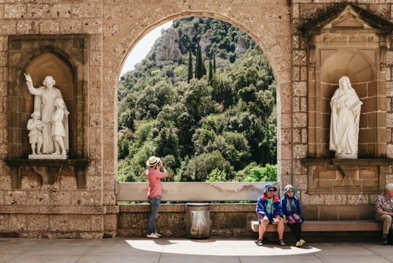Barcelona: Montserrat Skip-the-Line & Optional Wine Tour - The Full-Day Experience: Wine and Lunch