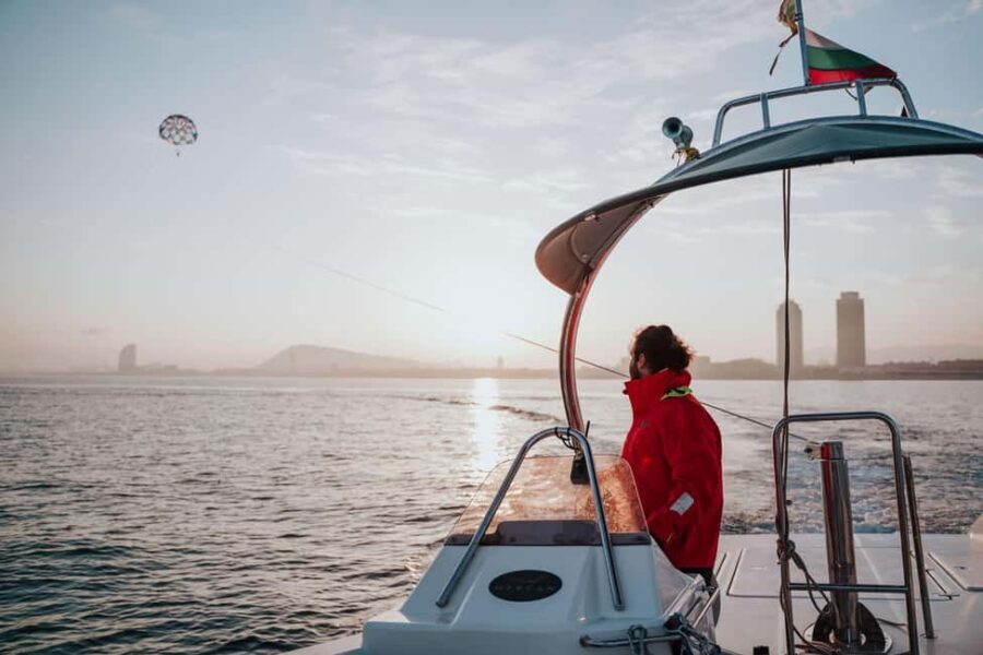 Barcelona: Parasailing Adventure Ride with Scenic Sea Views - The Value of This Experience