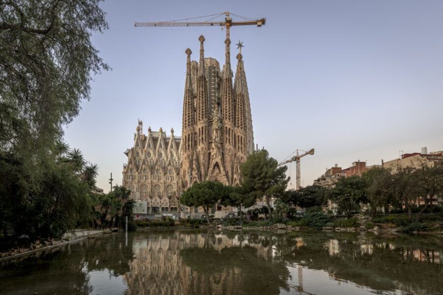Barcelona: Sagrada Familia Entry Ticket with Audio Guide - Why You’ll Love the Sagrada Familia Ticket with Audio Guide
