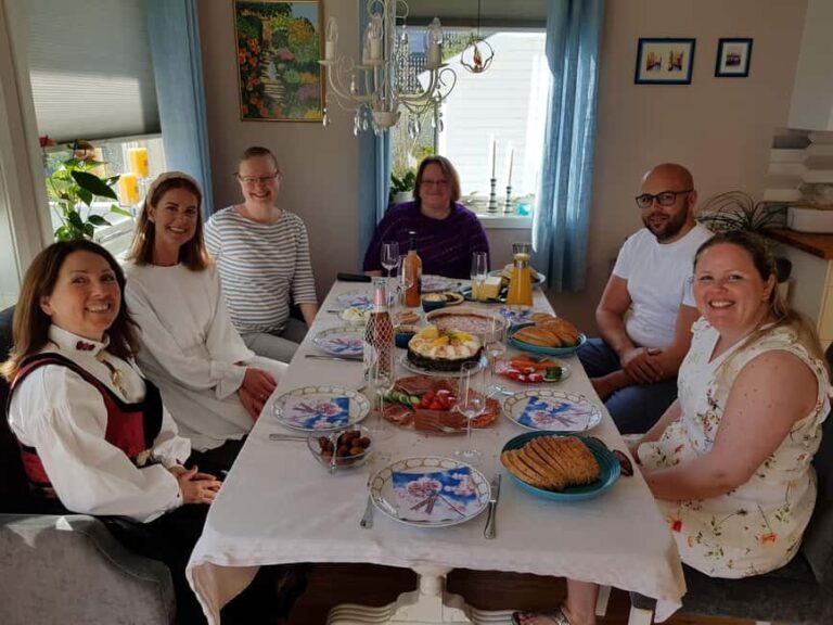 Bergen: Home-Hosted Lunch with a Local - Why This Experience Stands Out