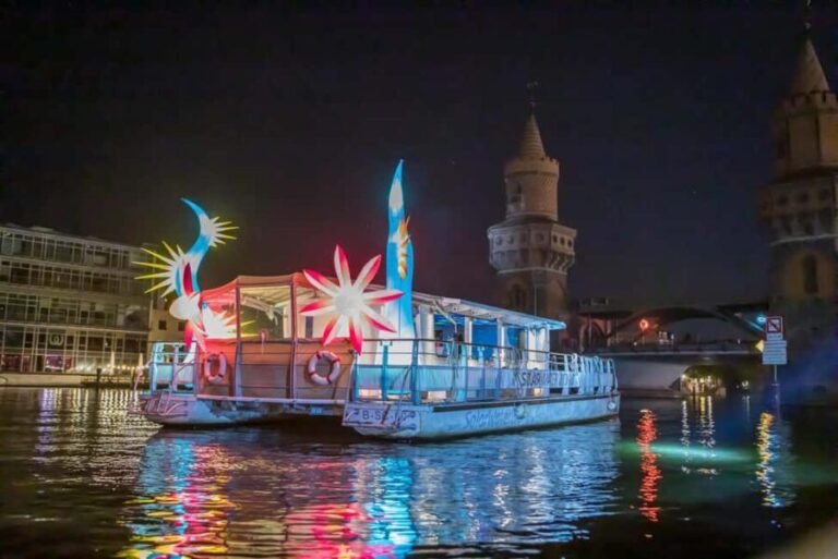 Berlin: Evening city tour with specially illuminated boats - What to Expect During Your Berlin Night Cruise