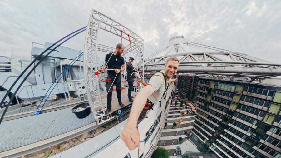 Berlin: House Running at "Das Center" Berlin 40m vertical! - The Value of the Experience