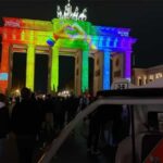 Berlin: taxi-bicycle Tour by Night and Illuminations - An Introduction to the Berlin Festival of Lights Taxi-Bicycle Tour
