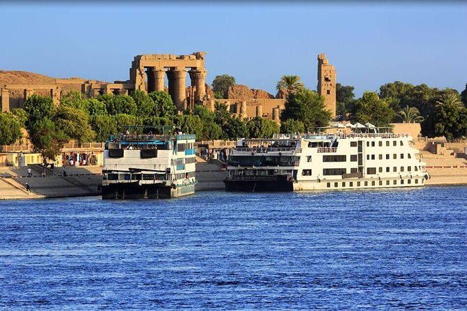 Best of Egypt Tour 7 Days Discover Cairo & Nile Cruise Domestic Flights Inc - Day 1: Arrival and Welcome to Cairo