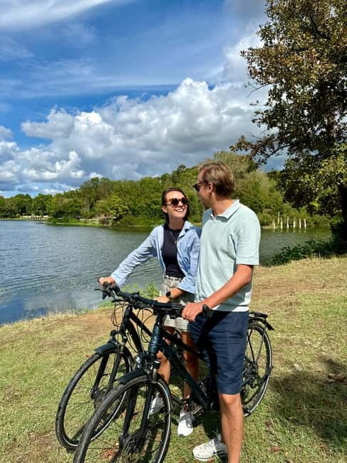 Bike or E-Bike Tour Tirana : Highlights & Grand Park Guided - Why Choose This Cycling Tour in Tirana?