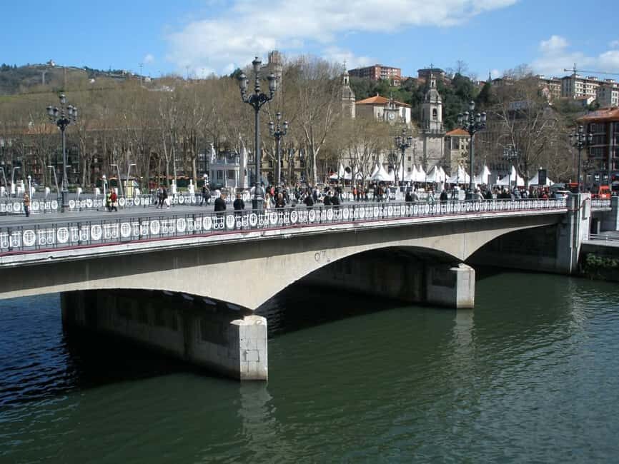 Bilbao: Private Walking Historic & Cultural Tour - Practical Details and Tips