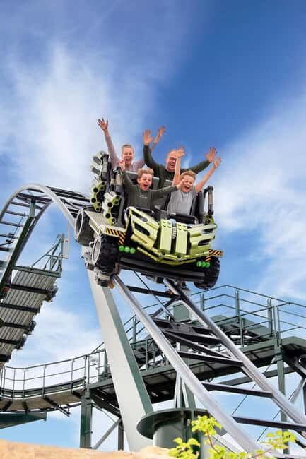 Billund: 1-Day Ticket to LEGOLAND® with All Rides Access - Exploring Each Themed World