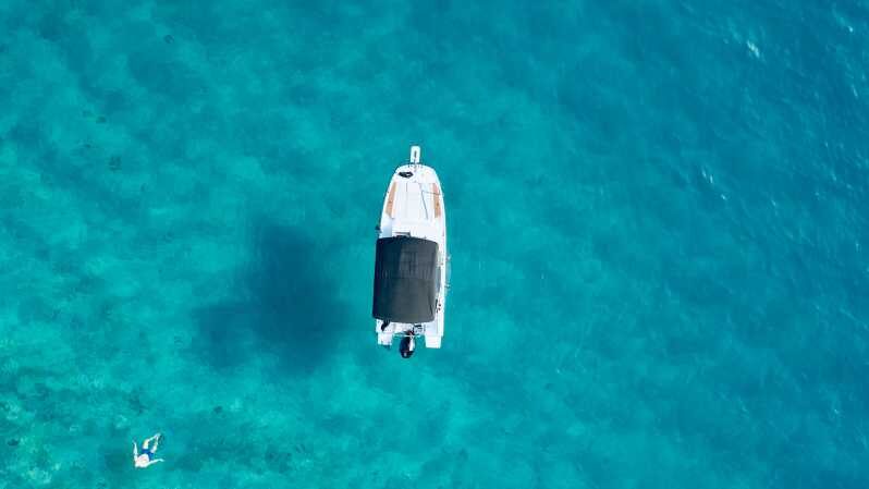 Blue Lagoon & 3 Hidden Islands  Private Speedboat Tour - The Experience on Board