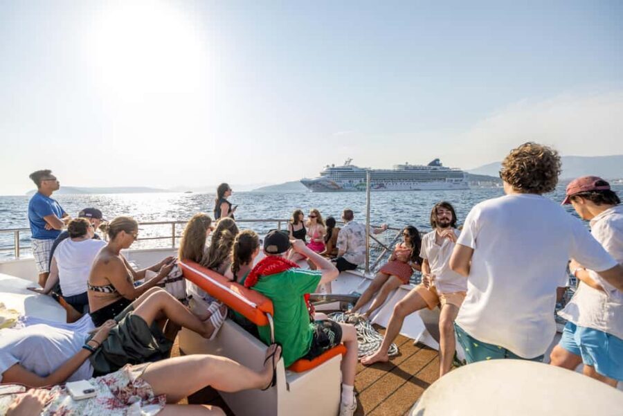 Blue Lagoon & Islands Day Cruise from Split with Lunch - The Experience: What Really Sets It Apart