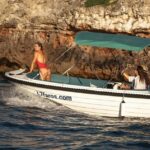 Boat rental in Menorca with no license required. - Why This Experience Excels