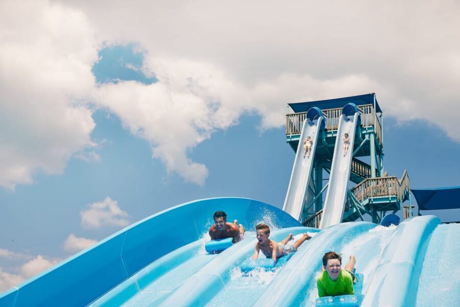 Branson: Silver Dollar City & White Water Combo Entry Ticket - FAQs