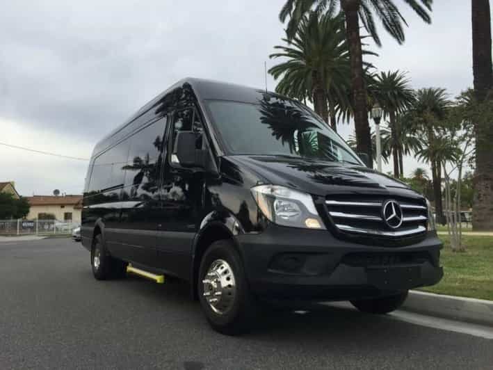 Brown Field Municipal Airport: Shuttle Service to San Diego - What to Expect During Your Transfer