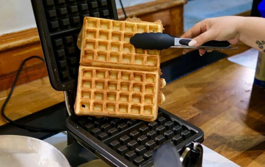 Brussels: Tipsy Waffle Workshop With Beer Tasting - What to Expect from the Brussels Tipsy Waffle Workshop