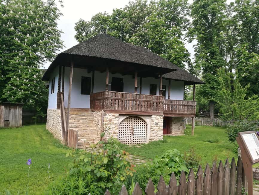 Bucharest city tour: Village Museum visit & Panormaic tour - An Overview of the Tour Experience