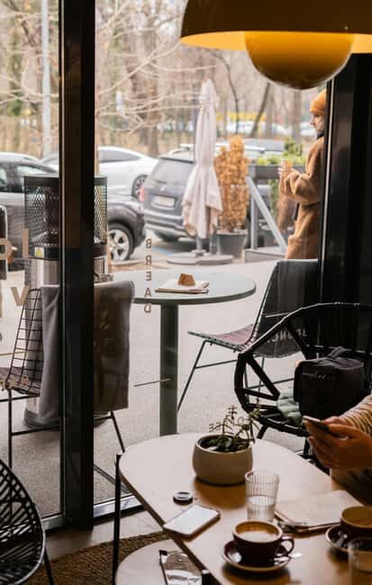 Bucharest: Private Walking Tour with a Local - Detailed Breakdown of the Experience