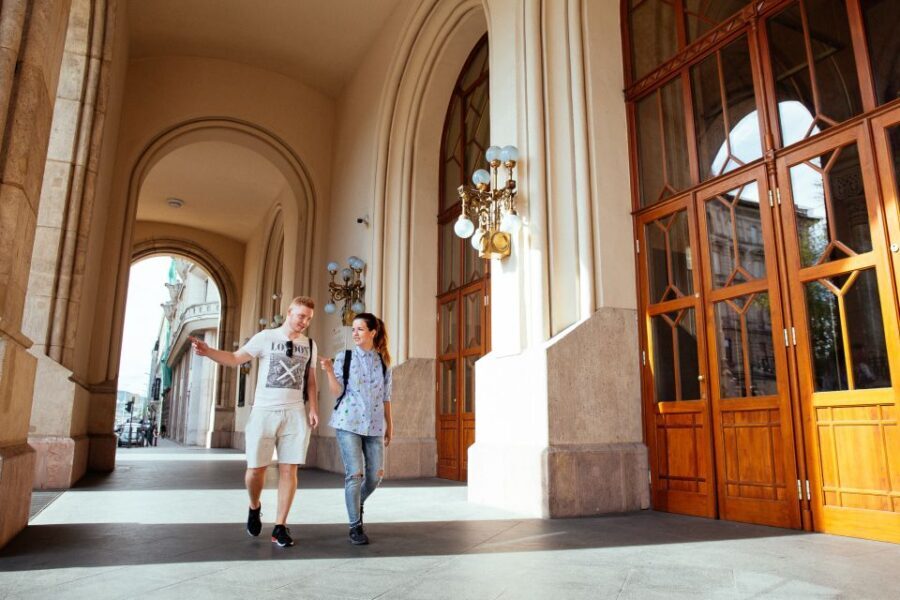 Budapest: 2-Hour Private Kick-Start Tour with a Local - Why This Tour Works Well