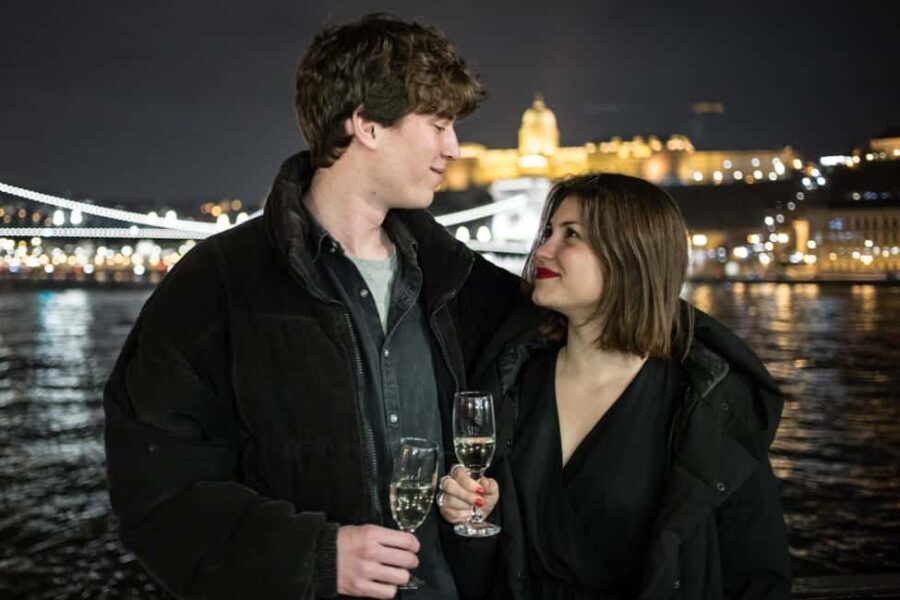 Budapest: Evening Cruise including Drink Options - The Experience: Pros and Cons