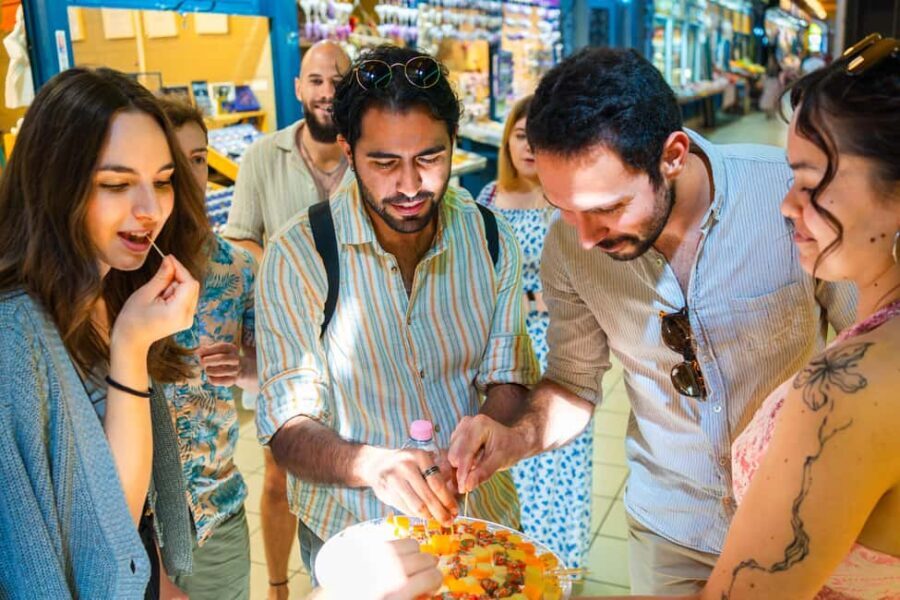 Budapest: Grand Market Tasting Tour with Local Guide - A Taste of Hungarian Flavors and Local Stories