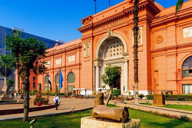Cairo day tour Pyramids & Sphinx &Museum& old Cairo - Who Would Love This Tour?