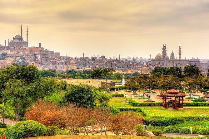 Cairo Day Tour to El Moez street and Al Azhar Park - Bab Zuweila and the Crafts of Darb Al-Ahmar