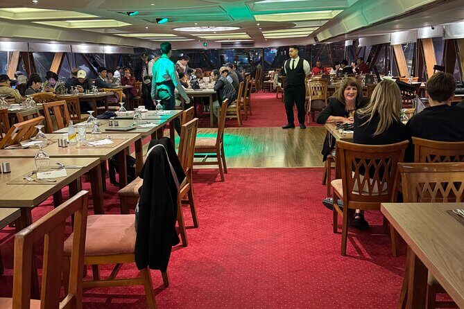 Cairo Dinner Cruise on the Nile with Pickup - The Food: More Than Just a Meal