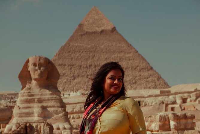Cairo Top Tours Visit Giza Pyramids Sphinx Egyptian Museum & Bazaar - Exploring the Giza Pyramids & Sphinx