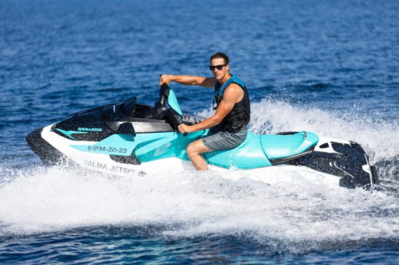 calanova-individual-jet-ski-excursion-with-guide